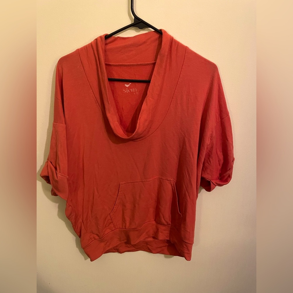 Small stem cowl neck orange blouse